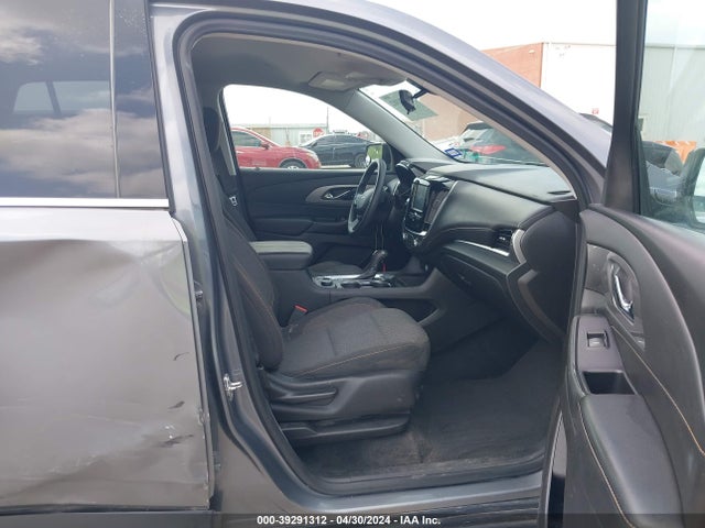 Chevrolet Traverse Ls 2019 1GNERFKW4KJ163531 Image 5