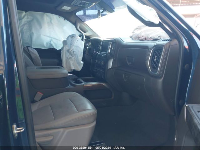 3GCPYFEDXNG109512 Chevrolet Silverado 1500 Ltd 4wd  Short Bed Lt Trail Boss