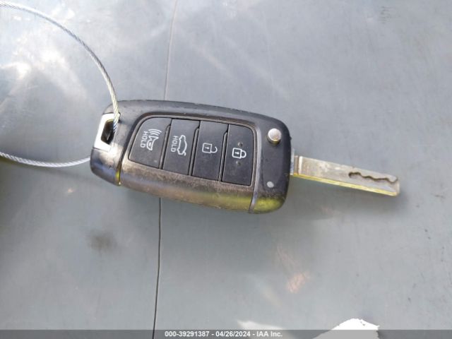 KMHL24JA9PA247099 Hyundai SONATA SE