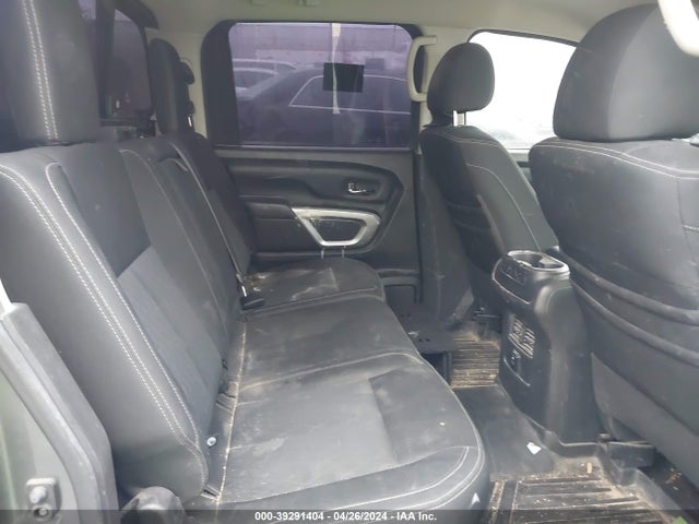 Nissan TITAN SV 2017 1N6AA1E60HN539668 Image 8