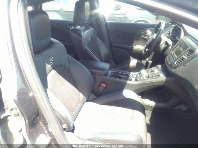 1C3CCCBB6GN156078 Chrysler 200 S