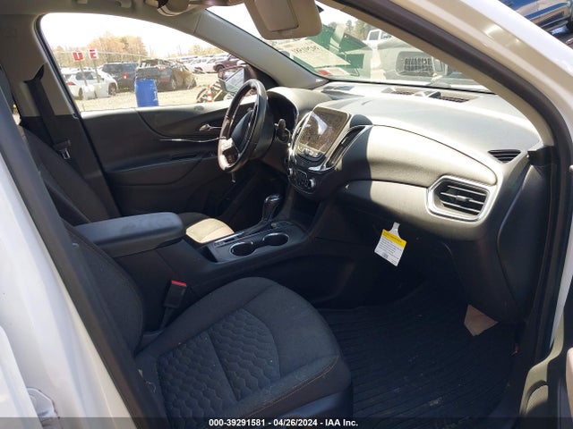 Chevrolet EQUINOX LT 2019 2GNAXVEX8K6243561 Image 5