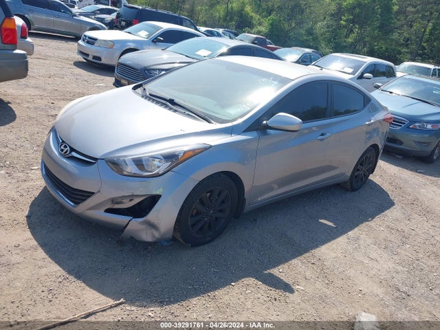 Hyundai ELANTRA SE 2015 5NPDH4AE2FH638340 Image 2