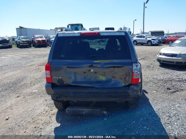 1C4NJRBB8HD197039 Jeep Patriot Sport 4x4