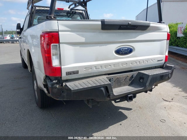 Ford F-250 Xl 2018 1FTBF2A67JEC83054 Image 6