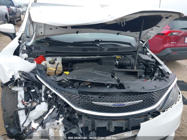 2C4RC1CGXLR163164 Chrysler Voyager Lx