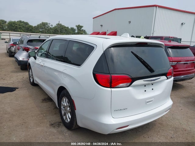 2C4RC1CGXLR163164 Chrysler Voyager Lx