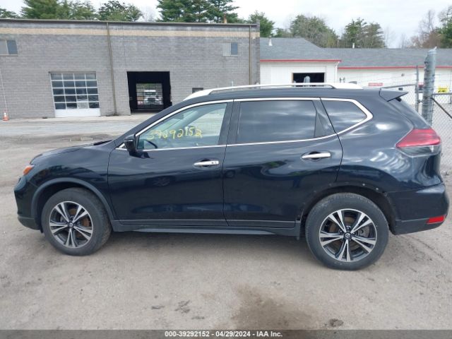 JN8AT2MV7LW138170 Nissan Rogue Sv Intelligent Awd