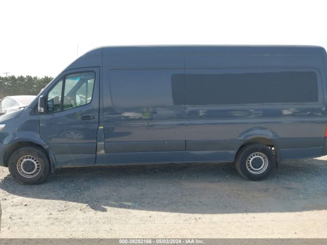 WD4PF1CD0KP136324 Mercedes-Benz Sprinter 2500 High Roof V6