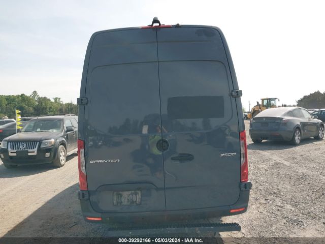 WD4PF1CD0KP136324 Mercedes-Benz Sprinter 2500 High Roof V6