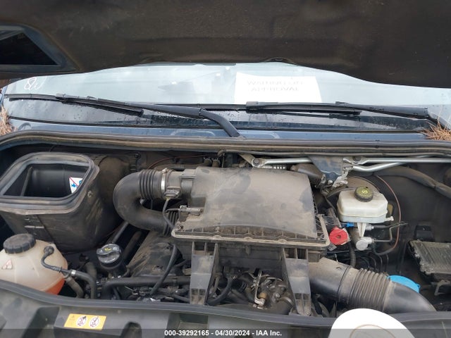 WD4PF1CDXKP123158 Mercedes-Benz Sprinter 2500 High Roof V6