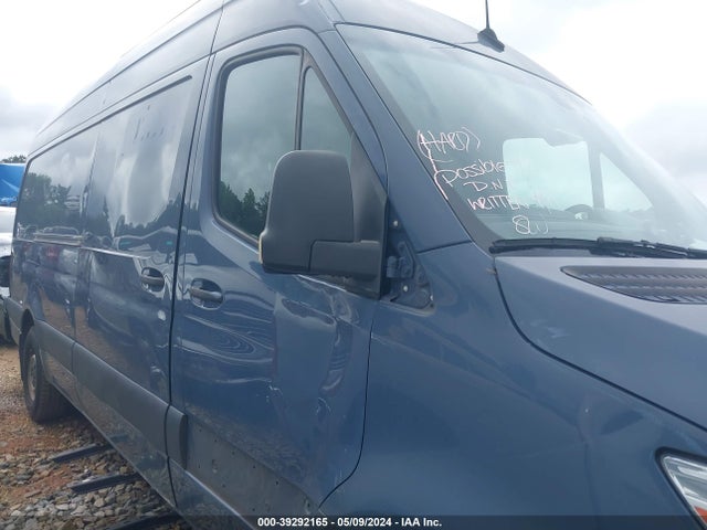 WD4PF1CDXKP123158 Mercedes-Benz Sprinter 2500 High Roof V6