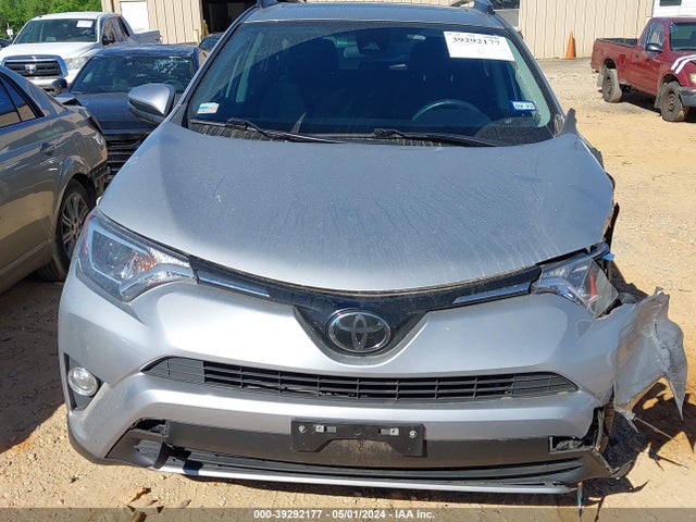 Toyota Rav4 Xle 2018 2T3WFREVXJW468865 Image 13