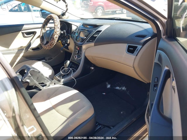 Hyundai ELANTRA SE 2015 5NPDH4AE9FH582770 Image 5