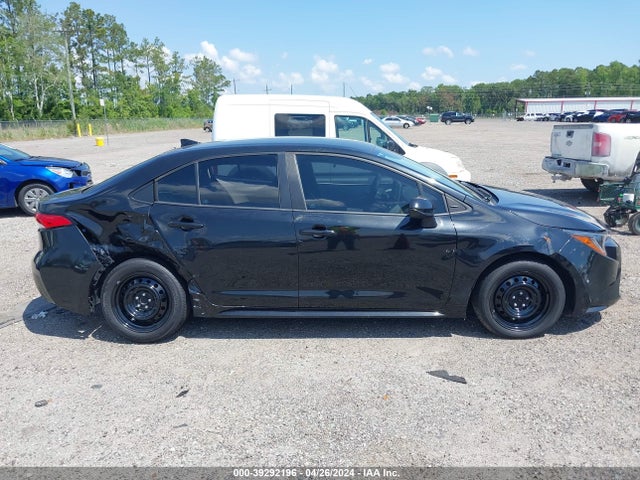 Toyota COROLLA LE 2020 5YFEPRAE4LP086066 Image 13