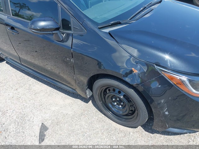 Toyota COROLLA LE 2020 5YFEPRAE4LP086066 Image 18