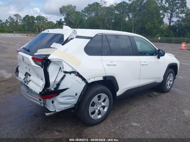 Toyota RAV4 LE 2024 2T3H1RFV0RW307958 Image 4