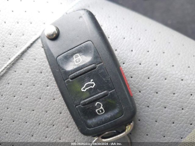 3VW637AJ5EM283773 Volkswagen Jetta Hybrid Se