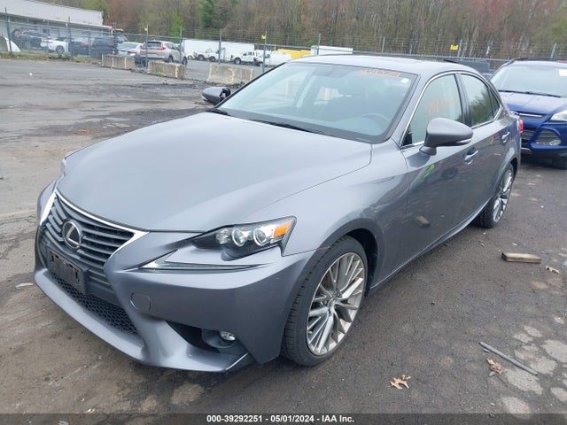 Lexus IS 250 2015 JTHCF1D27F5017434 Image 2