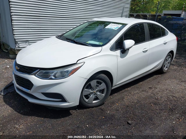 Chevrolet Cruze Ls Auto 2016 1G1BC5SM6G7243237 Image 2