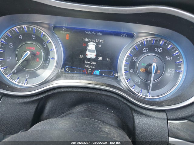 2C3CCAAG6HH653580 Chrysler 300 Limited
