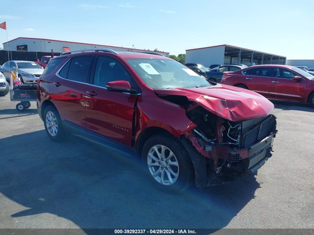 Chevrolet EQUINOX LT 2018 2GNAXJEV8J6104259 zdjęcie główne