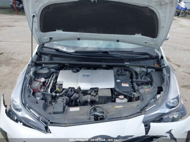 JTDKAMFUXN3157225 Toyota Prius Le