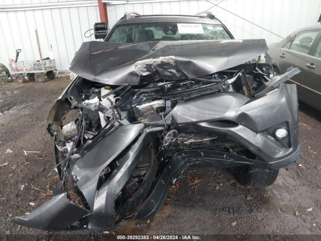 2T3JFREV9HW599483 Toyota RAV4 SE