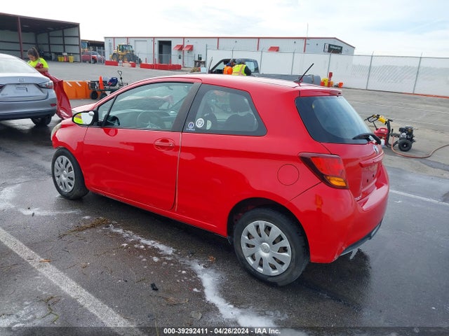 Toyota YARIS L 2015 VNKJTUD30FA036725 Image 3
