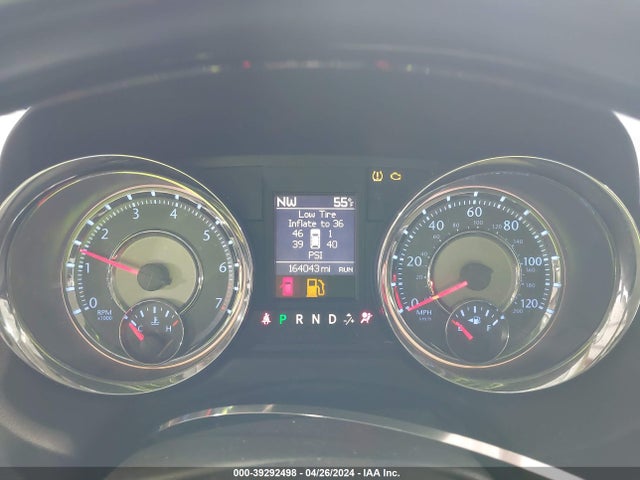 2C4RC1GG4ER204160 Chrysler Town & Country Limited
