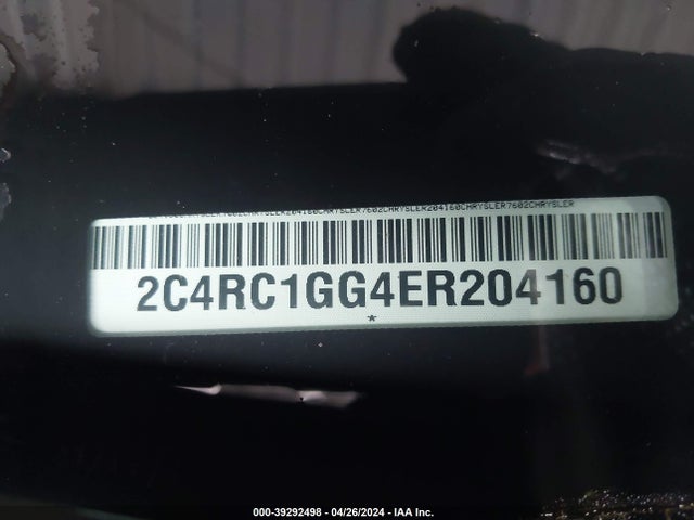 2C4RC1GG4ER204160 Chrysler Town & Country Limited