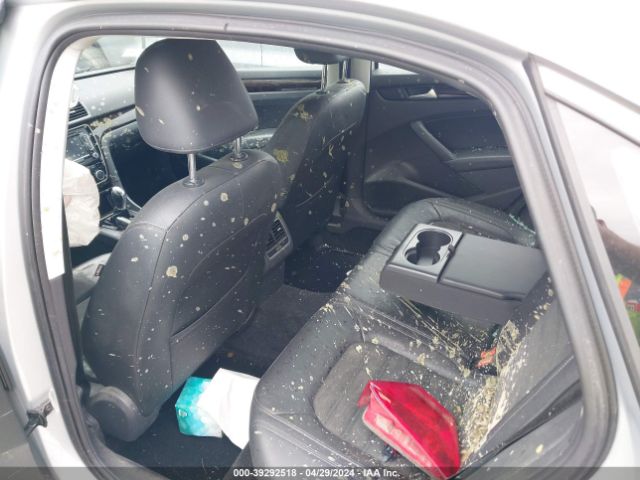 1VWCT7A37FC122672 Volkswagen Passat 1.8t Sel Premium