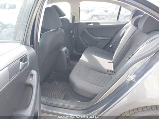 3VWD17AJ8FM260812 Volkswagen Jetta 1.8t Se