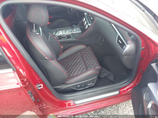 KMTG54TE9PU132855 Genesis G70 3.3t Awd