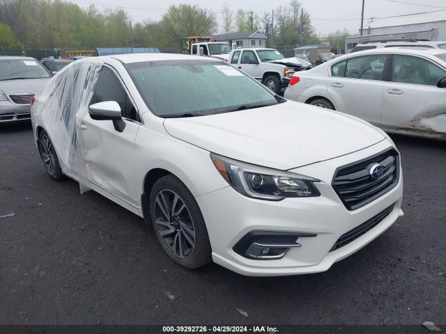 2019 4S3BNAR63K3004777 main image