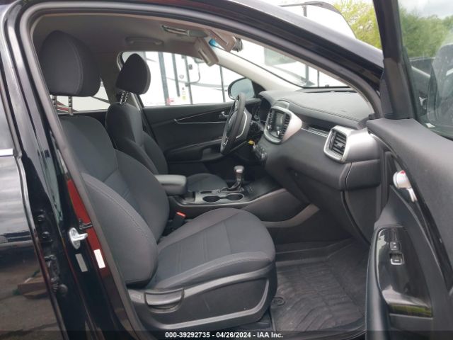 5XYPG4A38KG511060 KIA Sorento 2.4l L