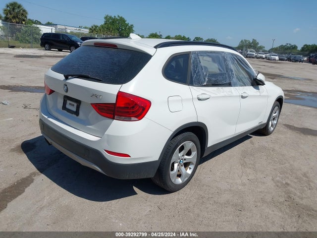 BMW X1 Sdrive28i 2014 WBAVM1C52EVW47580 Image 4