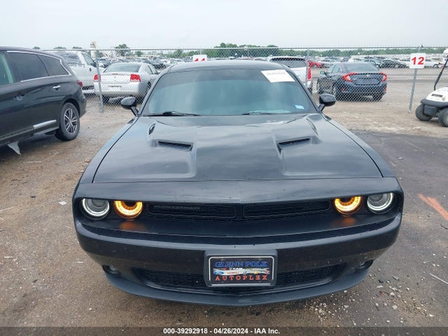 Dodge Challenger Sxt 2018 2C3CDZAG6JH246361 Image 12