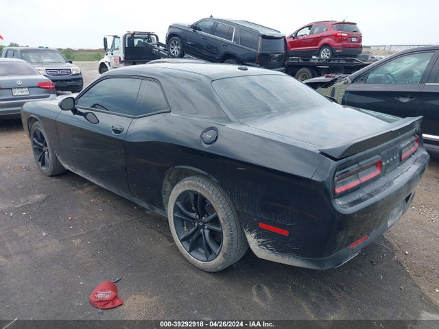 Dodge Challenger Sxt 2018 2C3CDZAG6JH246361 Image 3