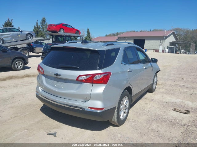 Chevrolet EQUINOX LT 2018 2GNAXJEV2J6264685 Image 4