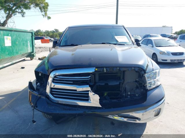 1C6RR7GG8JS247496 RAM 1500 Big Horn Quad Cab 4x4 6'4 Box