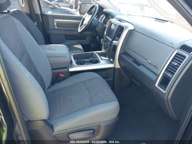 1C6RR7GG8JS247496 RAM 1500 Big Horn Quad Cab 4x4 6'4 Box