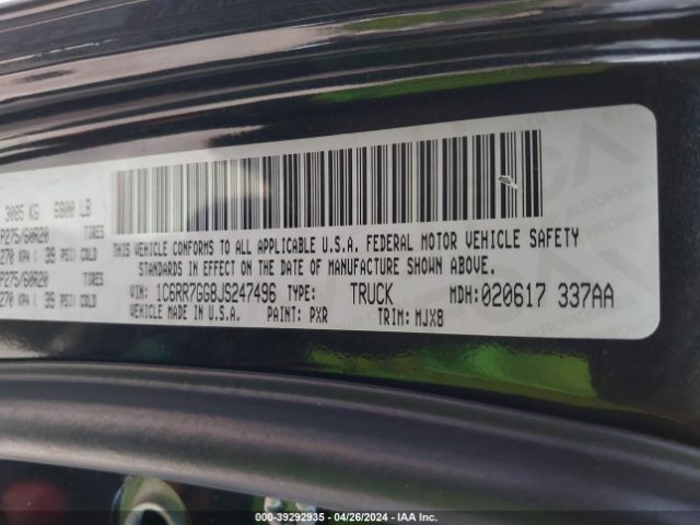 1C6RR7GG8JS247496 RAM 1500 Big Horn Quad Cab 4x4 6'4 Box