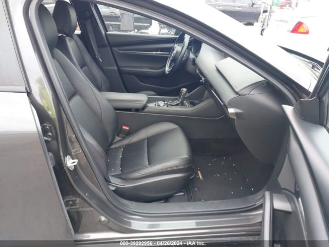 JM1BPABL2M1321250 Mazda Mazda3 Select
