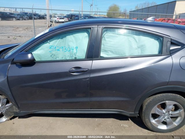 3CZRU6H32NM759065 Honda Hr-v Awd Lx