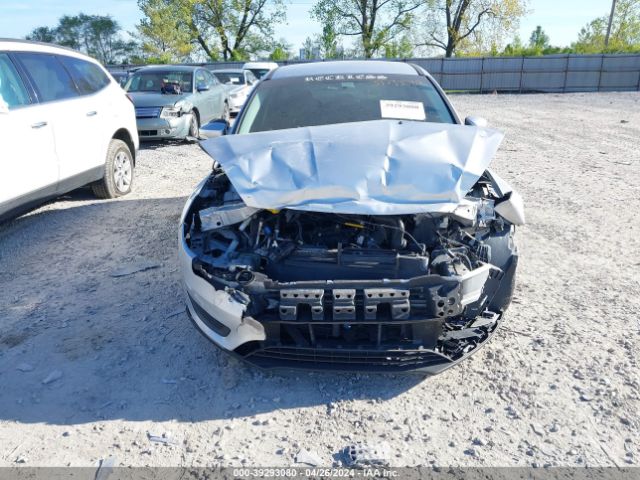 1FADP3K27FL350817 Ford FOCUS SE