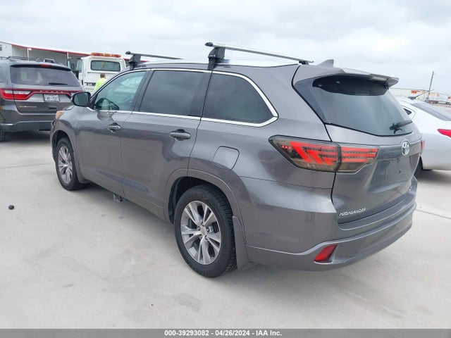 Toyota Highlander Xle V6 2014 5TDKKRFH5ES020219 Image 3
