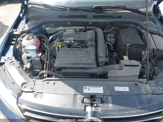 3VW267AJ4GM412353 Volkswagen Jetta 1.4t S
