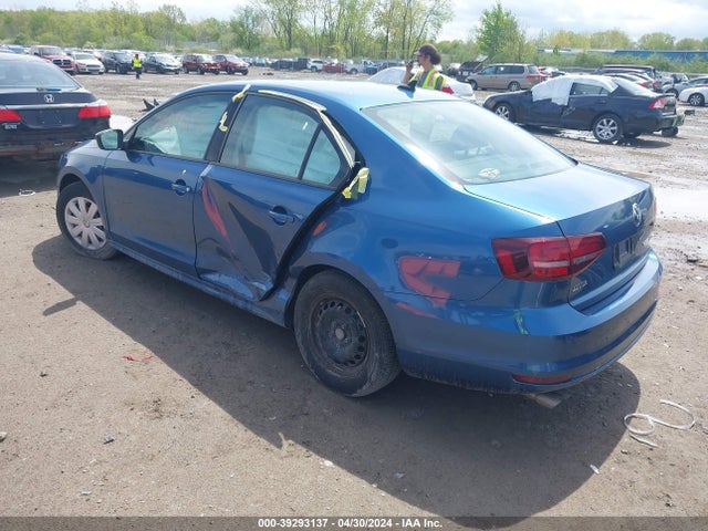 3VW267AJ4GM412353 Volkswagen Jetta 1.4t S