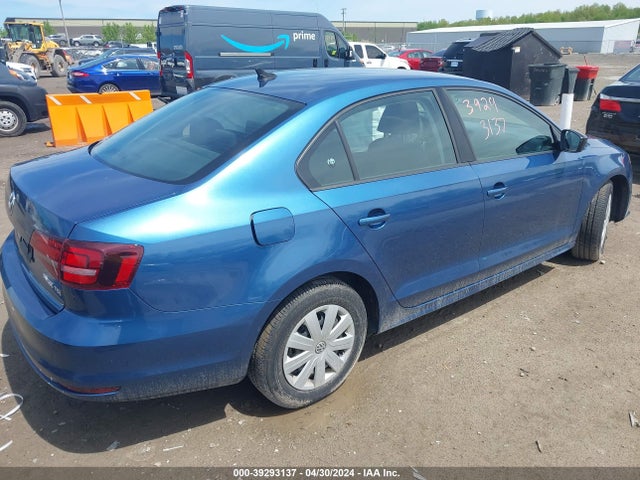 3VW267AJ4GM412353 Volkswagen Jetta 1.4t S